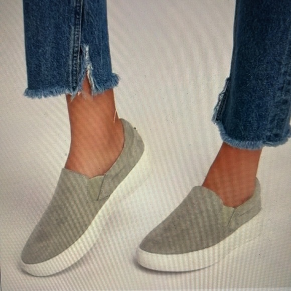 Lulus Shoes - Lulus Dylann Grey Suede Slip-on Flatform Sneakers Women’s Size 11